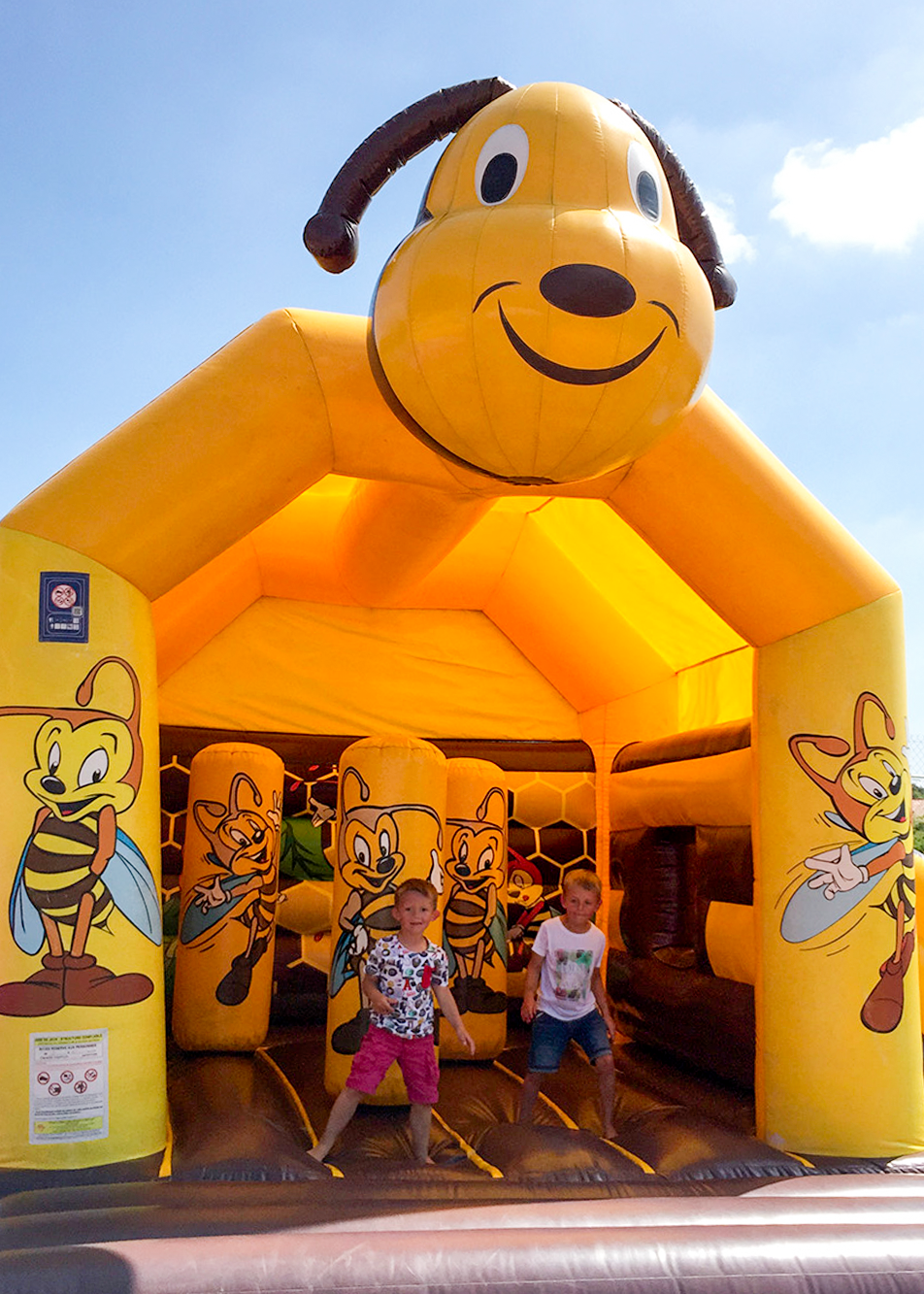 Camping Les Ormeaux Aire de jeux enfants 23