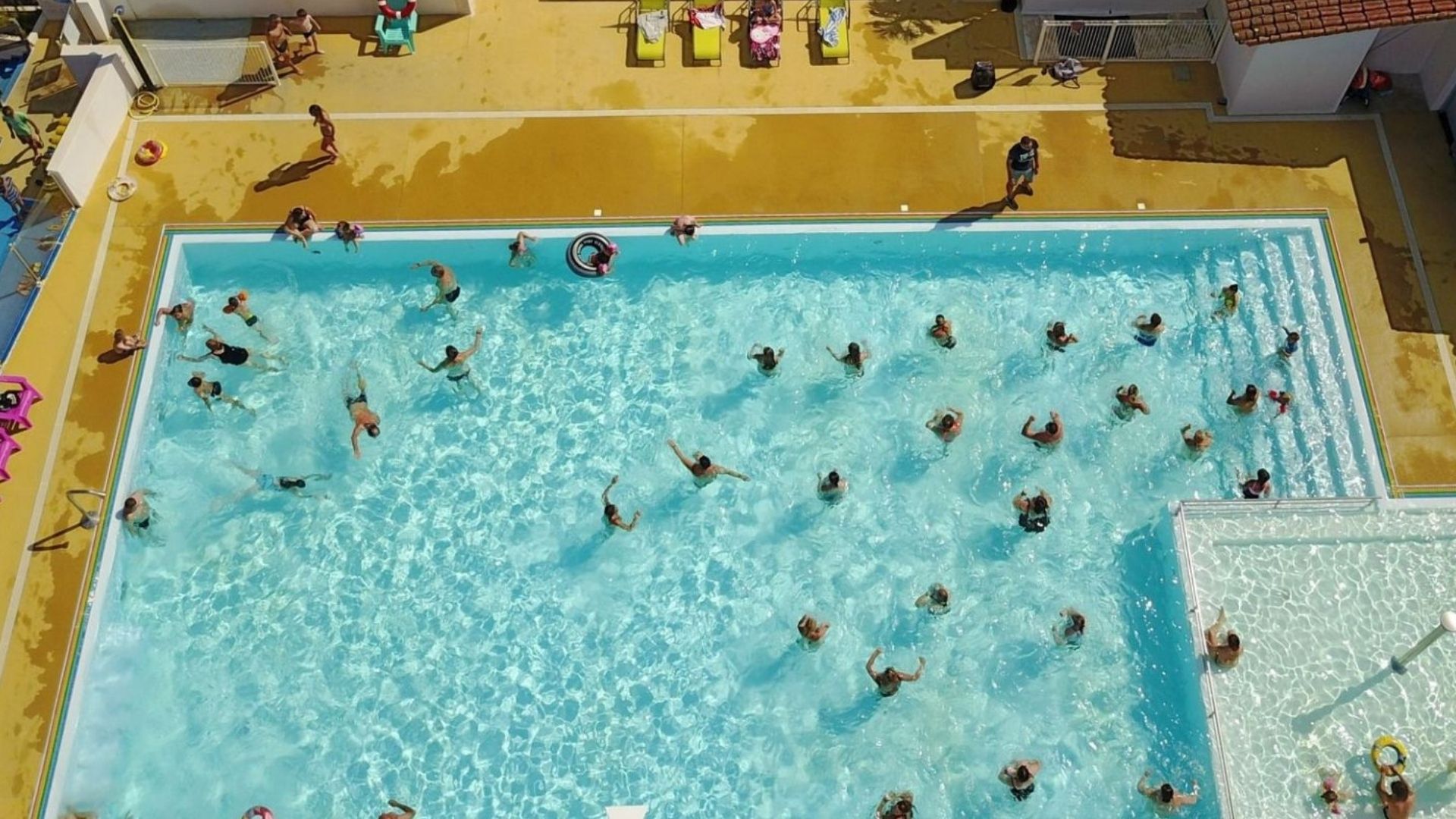 camping les ormeaux avec piscine et animations